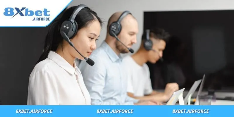 Liên Hệ 8XBET Để Trải Nghiệm Cá Cược Chuẩn Chuyên Nghiệp 1 Hướng dẫn hỗ trợ khách hàng khi chơi cá cược trực tuyến.